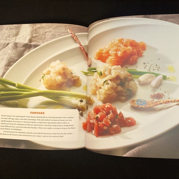 Book :Joe knows fish. Joe Gurrera owner of Citarella fine foods. - Picture 2 of 7